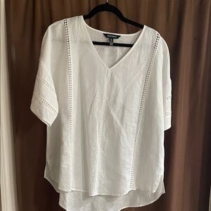 Ellen Tracy v neck linen shirt